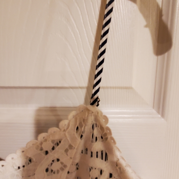 🌸🌸Gorgeous white lace dress - Picture 4 of 5